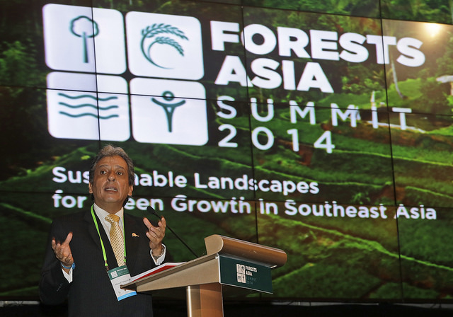 Funds plentiful, but will is weak to fuel low-carbon economy: experts