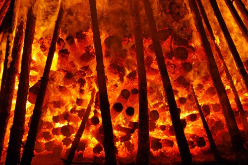 Un nuevo estudio que evalúa los factores que inciden en la cantidad de lluvias en la Amazonia es un primer paso important para entender los patrones de incendios y sequías. Foto: cortesía de pixabay