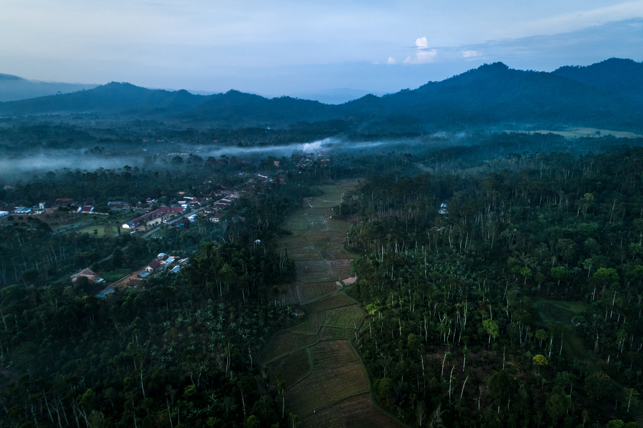 ‘Kita semua adalah pemangku kepentingan dari masalah yang kita hadapi’