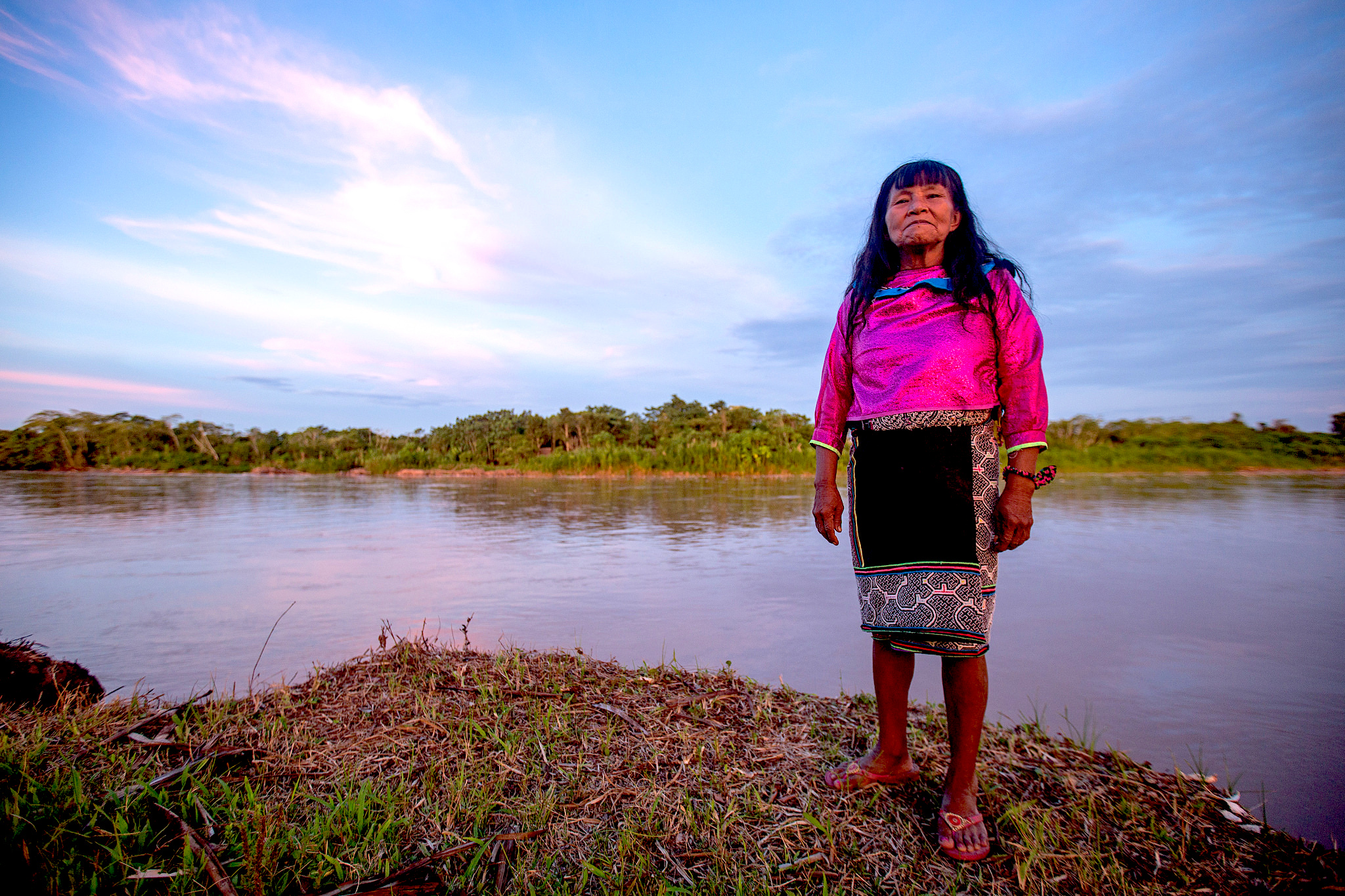 indigenous women, indigenous women's land rights, stand4herland, stand for her land, world bank, peru indigenous, indigenous women, peru titling, indigenous titling