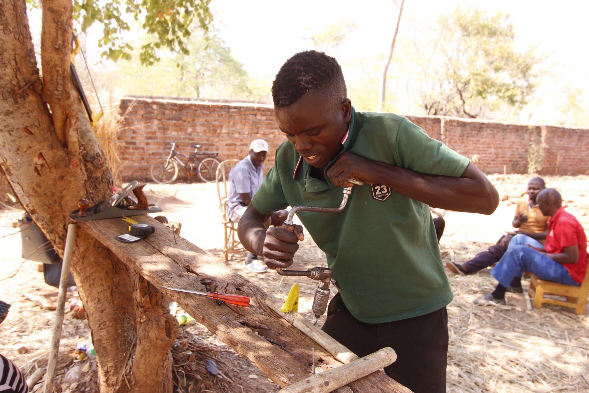 Bamboo furniture and handicraft training revitalize Vizimumba community