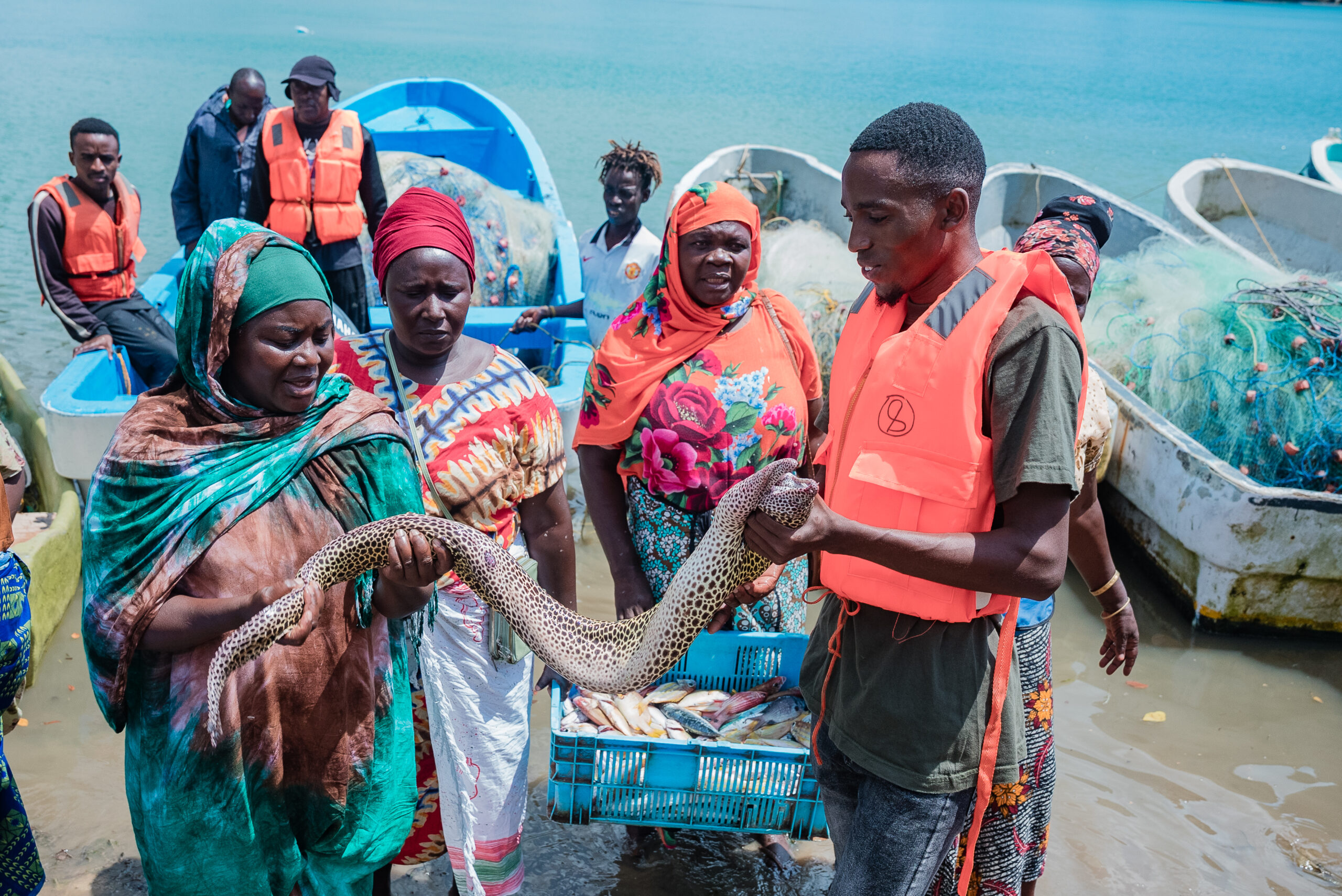 Fishermen working along the Indian Ocean coast where healthy marine ecosystems support food security and livelihoods.