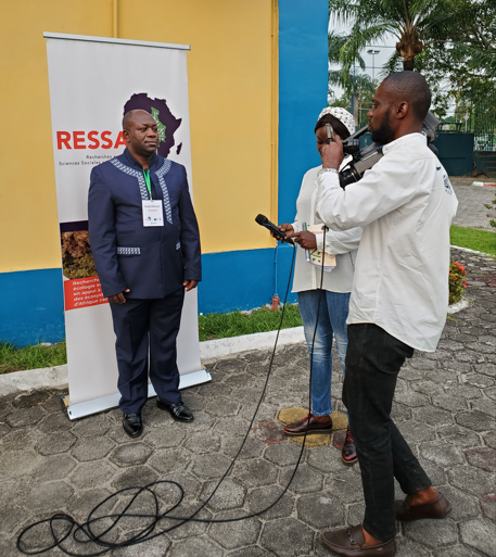 COMIFAC’s Deputy Executive Secretary giving a media interview at a RESSAC event, showing the role of communication in linking science, people and policy in the Congo Basin.